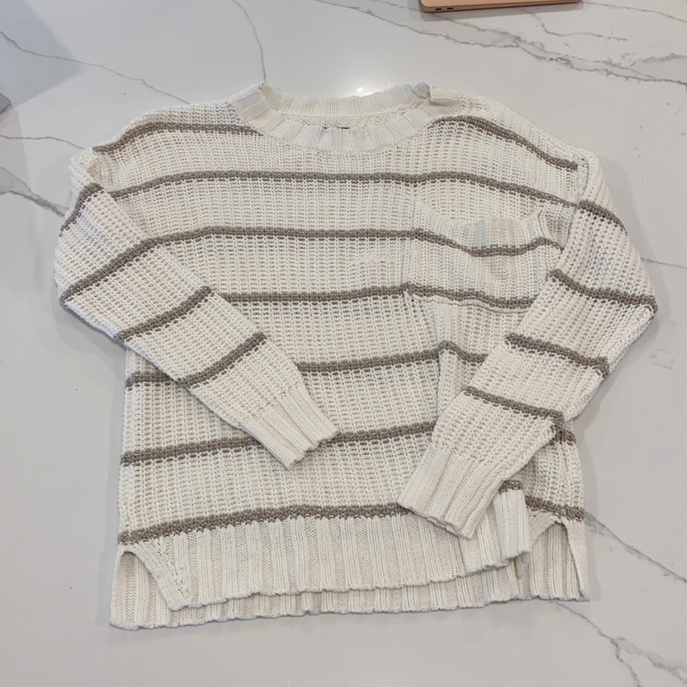 american eagle sweater